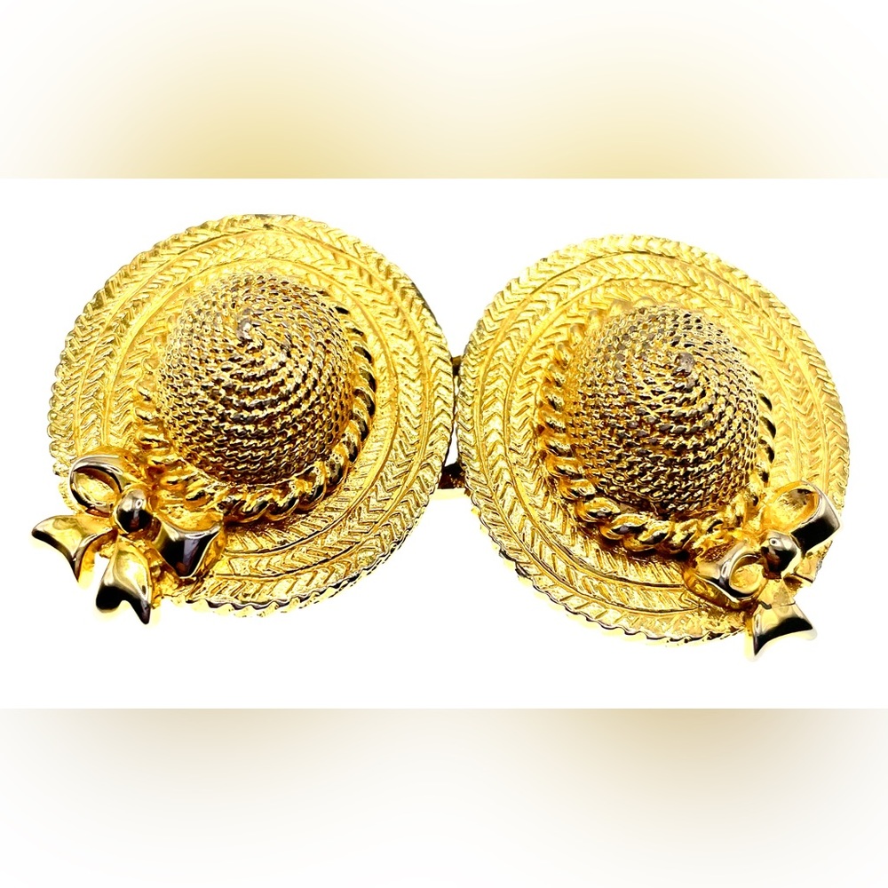Vintage 80s Signed Paquette Textured Gold Tone 2 Piece Bonnet Hats Belt Buckle
